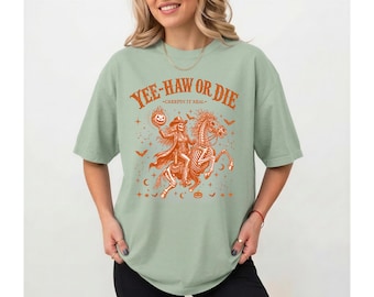 Skeleton Cowgirl Halloween Shirt / Yee Haw Or Die Western Tee / Spooky Season Cowgirl Graphic T-Shirt / Comfort Colors Retro Gift