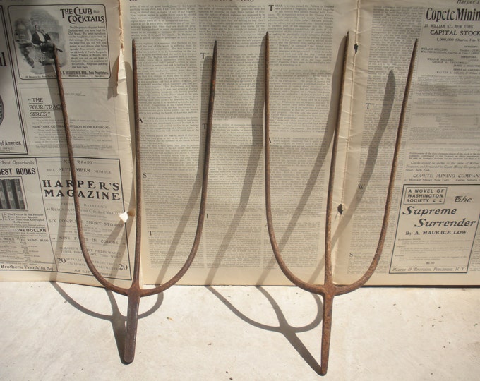 2 Primitive Metal Three Prong Pitchfork Heads - Etsy
