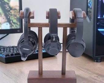 Soporte para auriculares de madera de nogal negro – Soporte doble para auriculares de madera maciza, estante de almacenamiento y exhibición de escritorio para juegos y oficina.