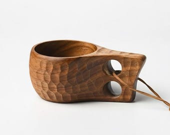 Hand-carved tortoiseshell pattern wooden cup, carved from a single piece of wood, Nordic style Kuksa wooden cup