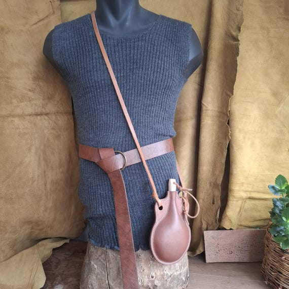 Handmade 300ml Leather Pilgrim Flask, Medieval Canteen, Hand Stitched Water Bottle, Historical Reenactment Gear