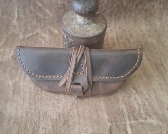 Handmade Crazy Horse Leather Coin Pouch: Medieval Renaissance Fair Accessory