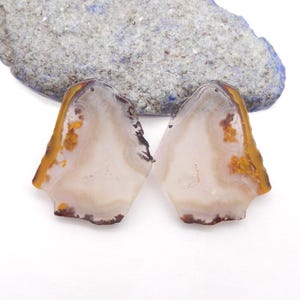 New Nugget Agate Gemstone Earrings Stone Pair, stone for earrings making, 41x30x3mm, 17.2g-W20688
