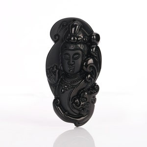 Collier tête de bouddha en obsidienne sculptée, pierres précieuses, pendentif, 65x33x15 mm, 38.9g-C170