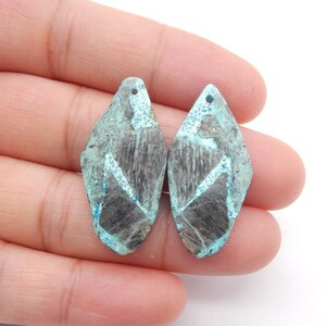 Neuer Nugget Chrysokoll Edelstein Ohrring, Naturstein Schmuck, 31x15x3mm, 3.7g-W20828