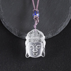 Collier de pierres précieuses représentant une tête de bouddha sculptée dans du quartz blanc naturel, pendentif, magnifique collier corde assorti, 37 x 26 x 14 mm, 25 g-JJ674