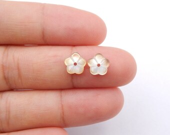 Natural Shell Carved Flower Earrings Pairs, 7x2mm - C1773