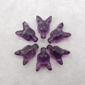 Carved Wolf head Amethyst Gemstone Pendant Bead, 29x22x12mm, 7.5g