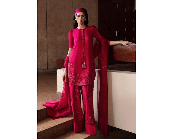 Handmade Raw Silk Pakistani Shalwar Kameez with Organza Dupatta