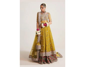 Embroidered Pakistani Wedding Dress: Indian Pakistani style maxi