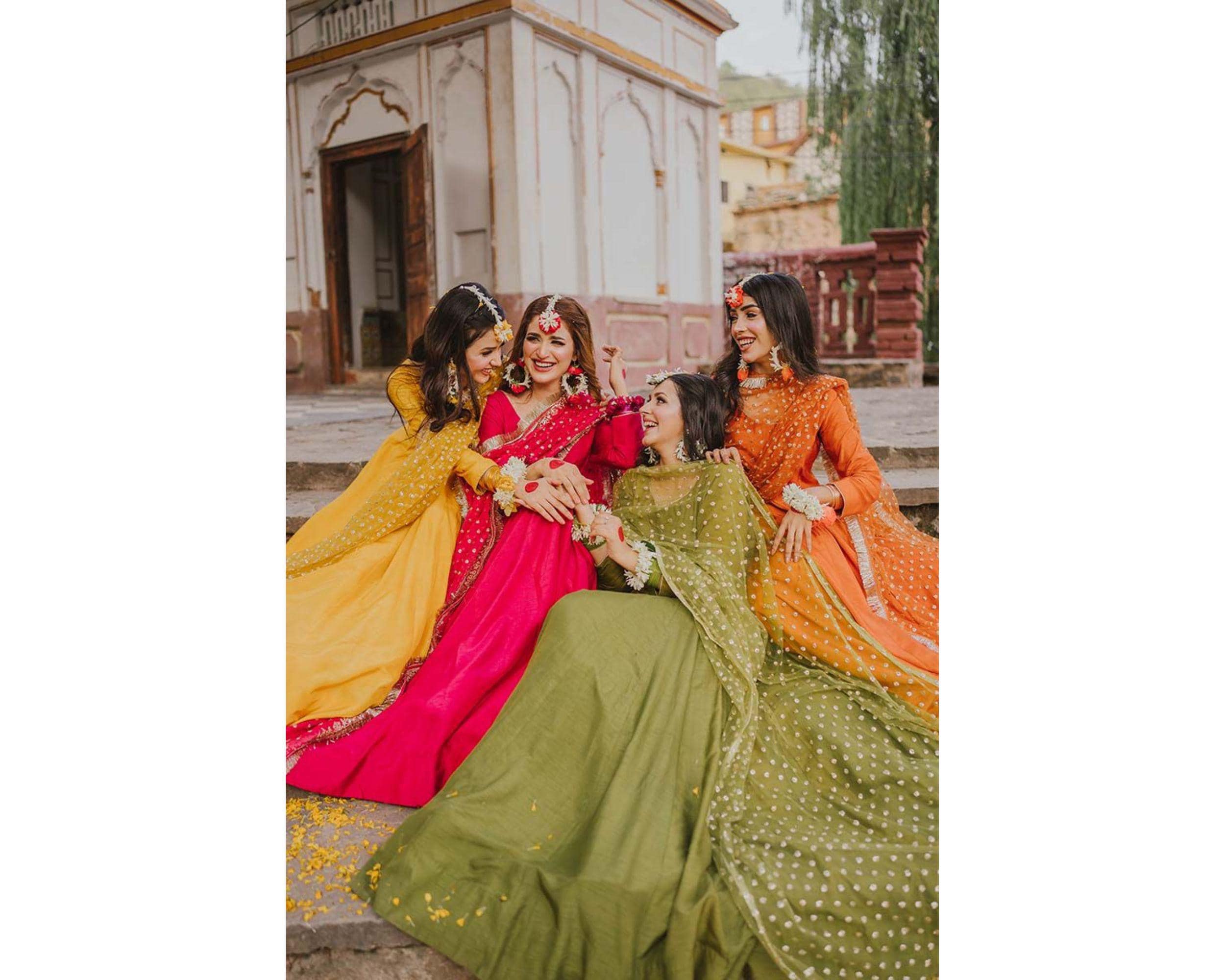 Mehndi Outfits for Bridesmaids - Etsy Mehndi Outfits for Bridesmaids - Etsy