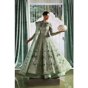 mint green walima dress Luxury Traditional Pointed Shoulder Wedding Dress