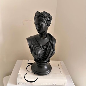 Greek Goddess Diana Bust vintage Sculpture in Black Resin, Artemis, 11” Roman Mythology antique Statue, Classic Goddess Diana Gift