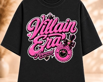 PNG aprobado por la era de los villanos, PNG divertido de la era de los villanos, diseño de camiseta de chica coqueta, PNG de energía del personaje principal, cita viral de TikTok, descarga instantánea