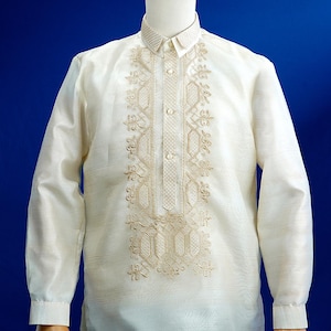 Barong Tagalog for Men | Piña Organza Double Collar - Jacinto2510 | Aquino&#39;s Artisan Embroidery | Proudly Made in the Philippines