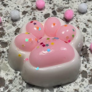 Pink Sprinkled Paw taba Squishy