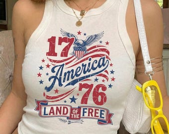 Camiseta sin mangas Bella Canvas Micro Cropped Racer de 1776, Tierra de los Libres, 250.º aniversario, Día de la Independencia, patriótica, 4 de julio.