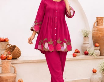 Komplet z bawełnianego haftowanego sznurka – dwuczęściowy komplet kurta – Indian Wear – Komplet z bawełnianego haftowanego sznurka w kolorze magenta pink