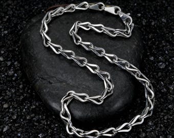 Sterling Silver Twist Link Chain Necklace: Minimalist 925 Silver