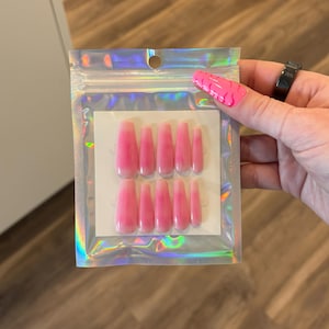 Pink Aura Press On Nails