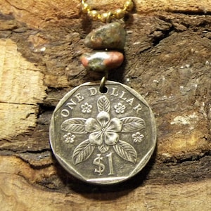 Rosy Periwinkle Blossom Coin Necklace with Unakite Gemstone Bead - Singapore - Floral Jewellery - Botanical Charm #N7