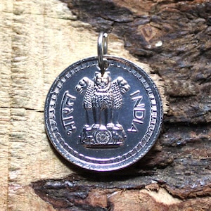 India Coin Pendant - Ashoka Lion - Indian - Charm - 1972 P401