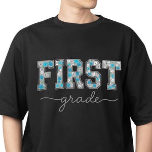 Unisex  First Grade Teacher Shirt, Preppy Floral 1st Grade T-shirt, First Grade Teacher Appreciation Gift, Elementary School T-shirt