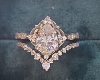 2 CT Pear Cut Moissanite Engagement Ring Set, 14k White Gold Ring, Bridal Ring Set, Vintage Ring, Wedding Ring Set, Anniversary Gift for Her