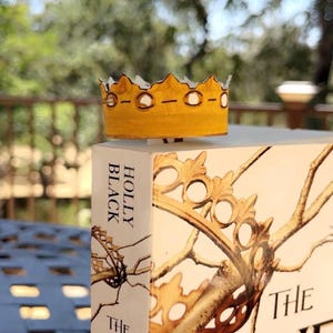 3D Gold Crown Cruel Prince Bookmark, Fantasy Bookmark, Bookish Gifts, Handmade