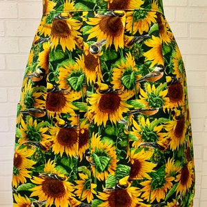 Sunflowers and birds two-pocket handmade apron