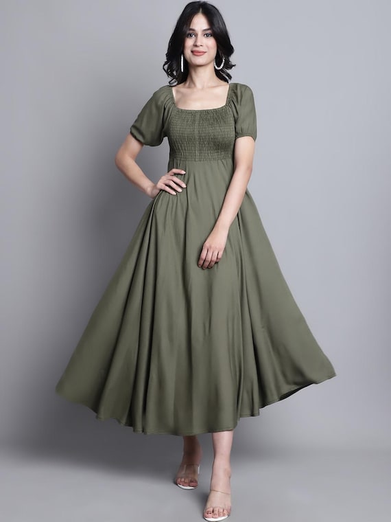 sage green dress chiffon Zapaka Women Sage Green Chiffon Long Junior Bridesmaid Dress Spaghetti  Straps A-Line Wedding Guest Dress – ZAPAKA main image 0