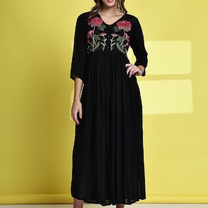 Black Floral Maxi Long Sleeve Dress