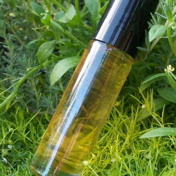 Yummy Vanilla Oil Roll On Fragrance Oil 1/3 Ounce and one free sample