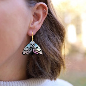 Skull Moth Earrings – Death’s Head Hawkmoth Dangle Jewelry • Gothic Insect Earrings • Witchy Statement Gift for Goth or Halloween
