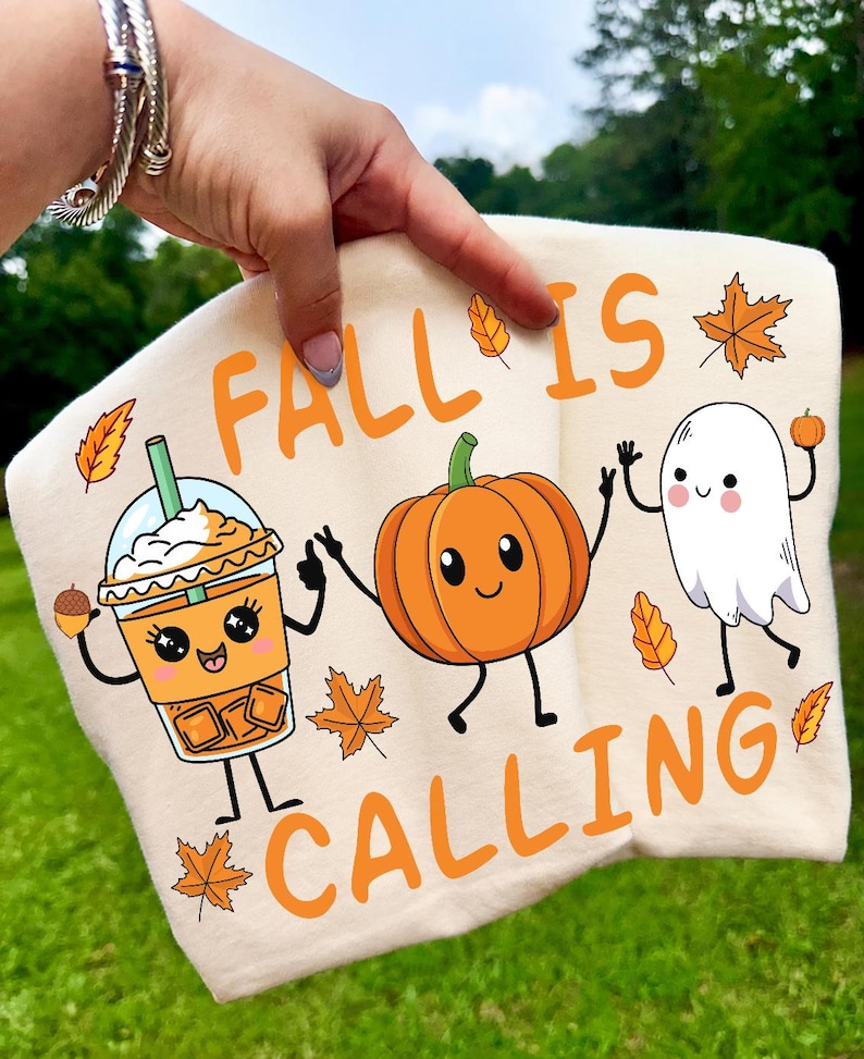 Cute Kawaii Fall Friends PNG design featuring whimsical autumnal characters and a cozy pumpkin spice latte.
