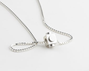 Spinner Cube Necklace – Rotating Brick Pendant in 925 Sterling Silver: Creative Design, Compatible Bricks