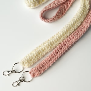 Crochet Simple Flower Lanyard x Wristlet