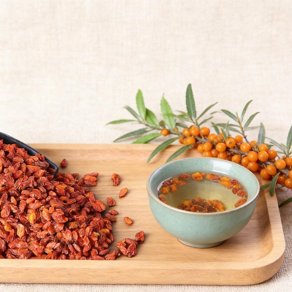 Natural Dried Sea Buckthorn Berries | Tart Golden Berry Fruit | For Tea, Baking & Snacking