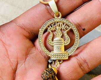Naszyjnik z pozłacanego mosiądzu z wisiorem Shivling: Rudraksha, biżuteria hinduska