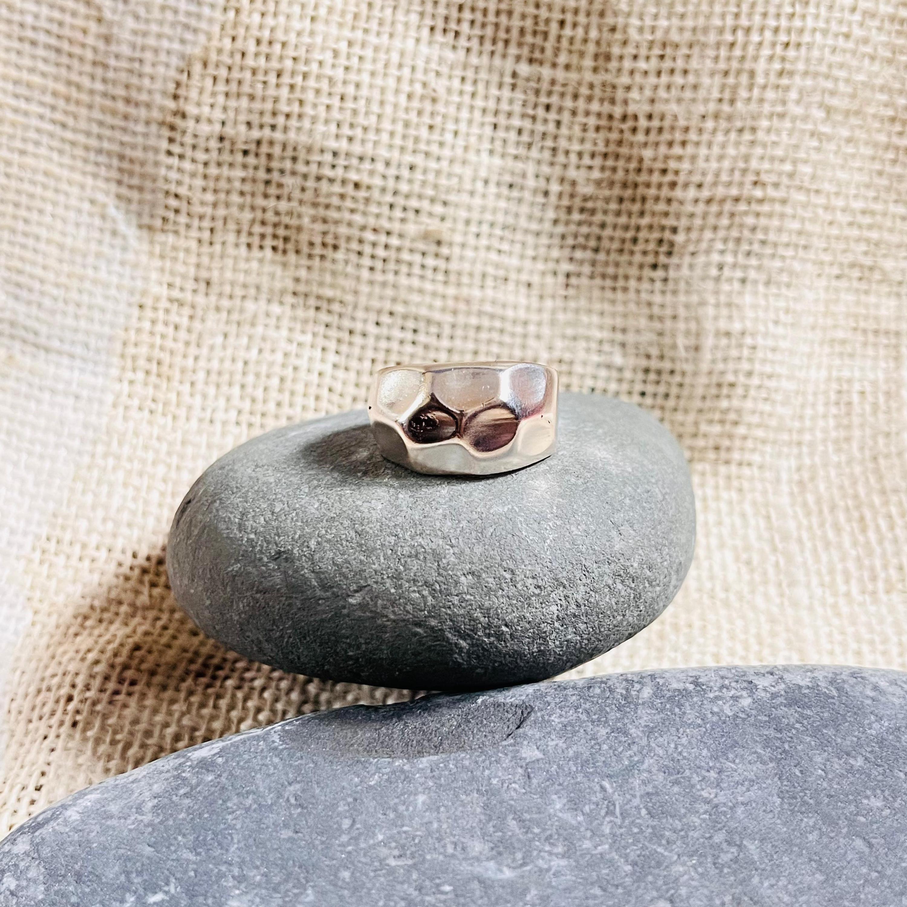 シムエロ　シルバーリング　simuero 11747391 Ours シムエロ シルバーリング simuero 11747391 Ours