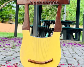 Lira de oreja de palisandro con 10 cuerdas, color amarillo brillante, estilo griego antiguo. Instrumento musical. Incluye bolsa de transporte, llave de afinación y cuerdas.