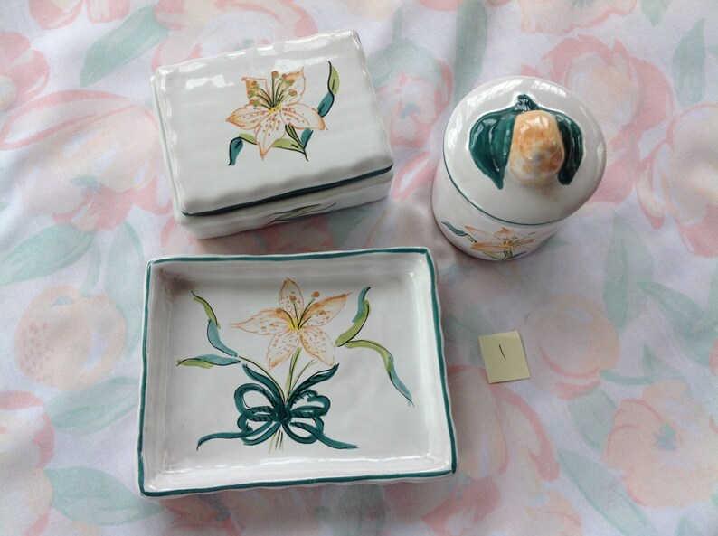Ceramic Bathroom Accessories, Italian Ceramic, Vintage 60's Hand Painted Ceramic, Soap Dish , Trinket Boxes image 4