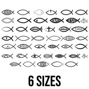 Puede incluir: Una colección de símbolos cristianos negros de peces, algunos con la palabra "JESÚS" o una cruz. La frase "6 TAMAÑOS" se muestra en negrita, en texto negro en la parte inferior de la imagen.