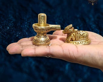 Messing Shiv Lingam mit Nandi: Miniatur Hindu Idol Set für Home Puja