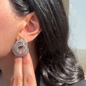 Neo Hoop Filligrane Ohrringe - Handgemacht aus 999 Sterling Silber, 925 Silber Stecker, rhodiniert, einzigartiges Design, Unikat