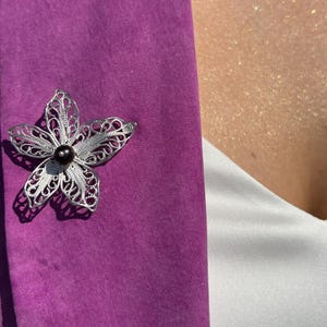 Filigree Orchid Leaf Brooch with Black Pearl – Handcrafted Sterling Silver, Turkish Jewelry, Unique Gift for Her