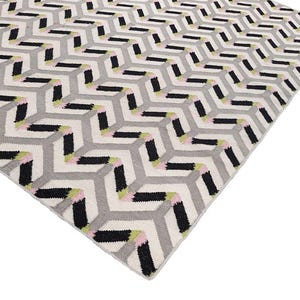 Handwoven Wool  Kilim Rug,   Premium Quality Dhurrie Custom Swedish Scandinavian Designer Handmade Flatweave Rug for Living Room, Home Decor