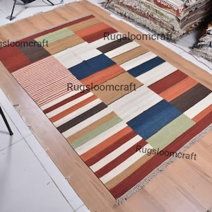 Handwoven Wool  Kilim Rug,   Premium Quality Dhurrie Custom Swedish Scandinavian Designer Handmade Flatweave Rug for Living Room, Home Decor