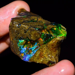 Welo Fire Ethiopian Opal Rough Gemstone: Natural Jewelry Making Stone, 57.5 Ct