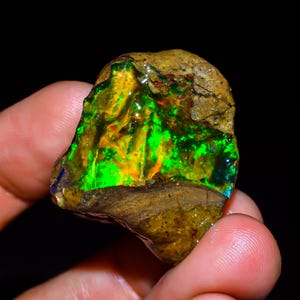 Welo Fire Ethiopian Opal Rough Gemstone: Natural Jewelry Making Stone, 53.5 Ct